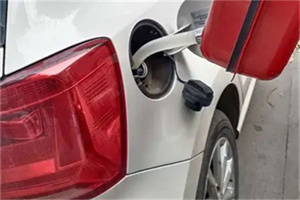 吐鲁番24小时救援车收费标准